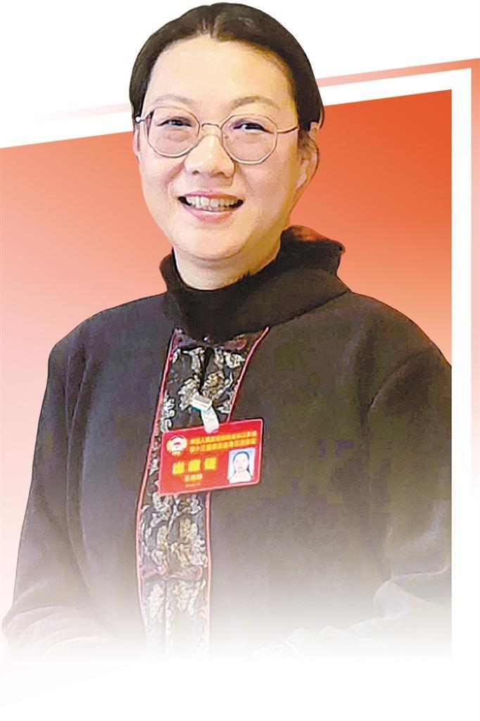 積極構建國家現代商貿流通體系試點城市——訪政協委員、江蘇省徐州財經高等職業技術學校教授王維婷