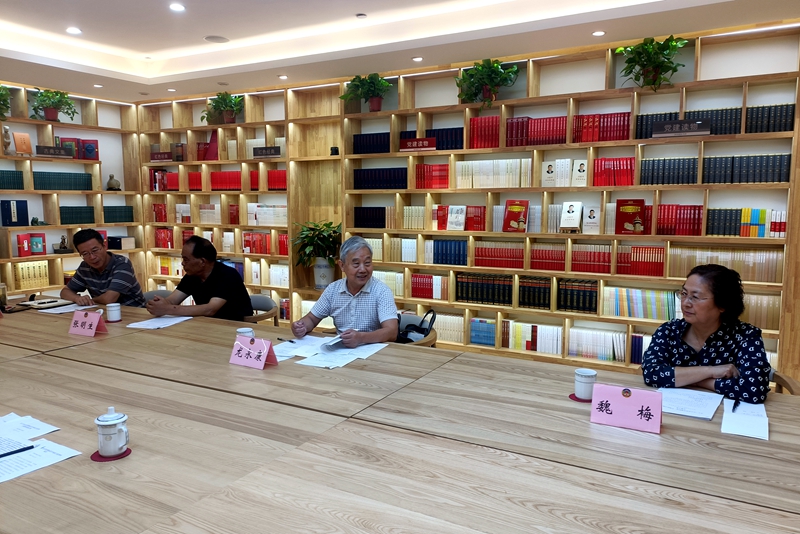 市政協理論研究會專題調研教衛體委民主監督工作